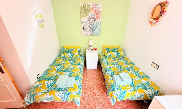 Resale - Apartment / flat -
Los Montesinos - La Herrada