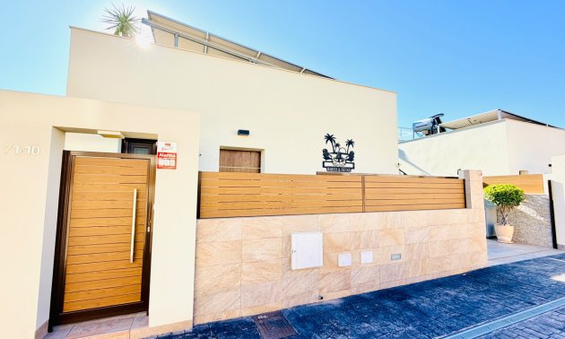 Reventa - Bungalow -
Los Montesinos - La Herrada