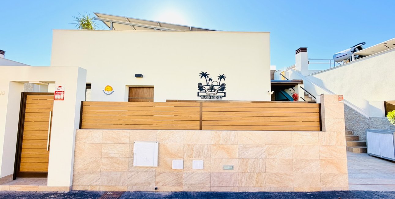 Reventa - Bungalow -
Los Montesinos - La Herrada