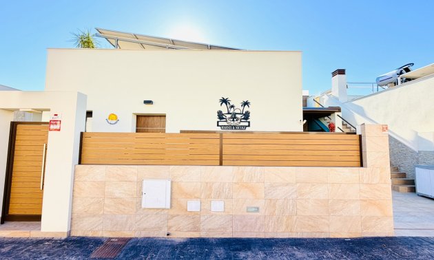 Reventa - Bungalow -
Los Montesinos - La Herrada
