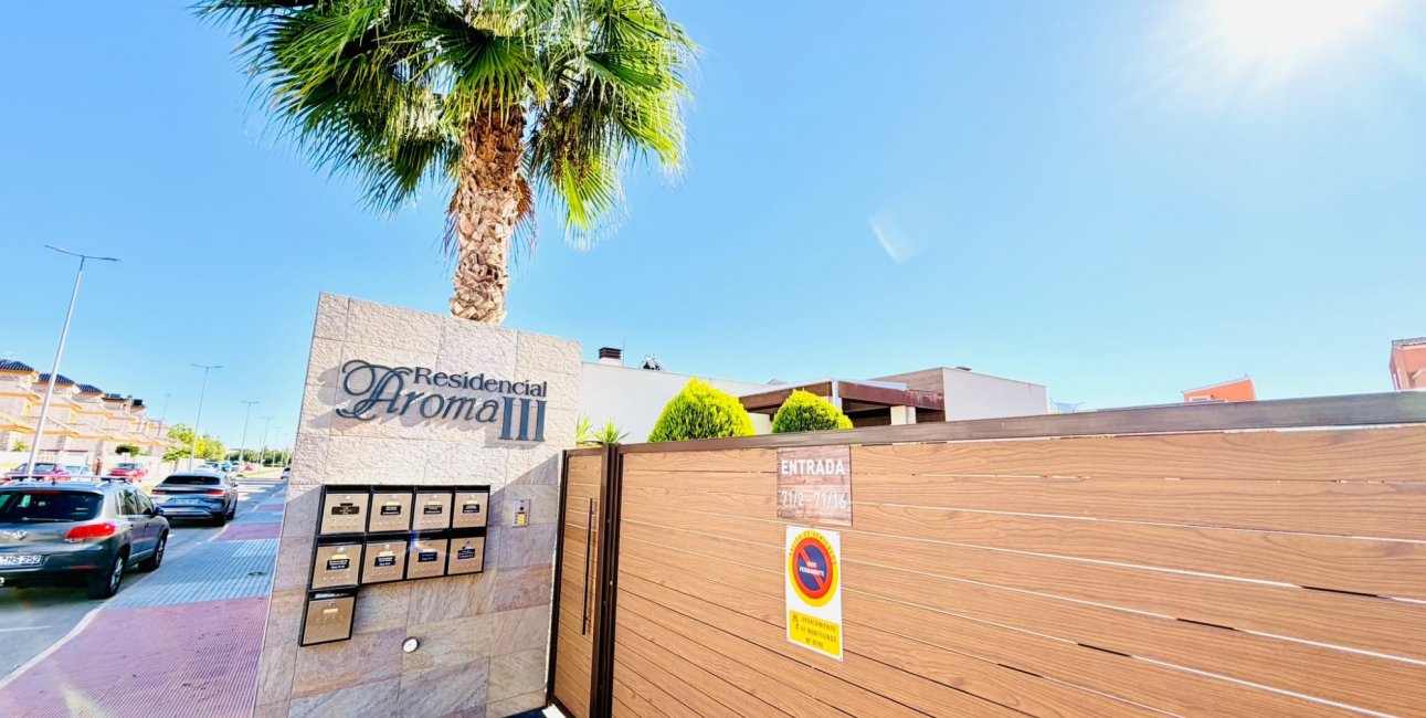 Reventa - Bungalow -
Los Montesinos - La Herrada