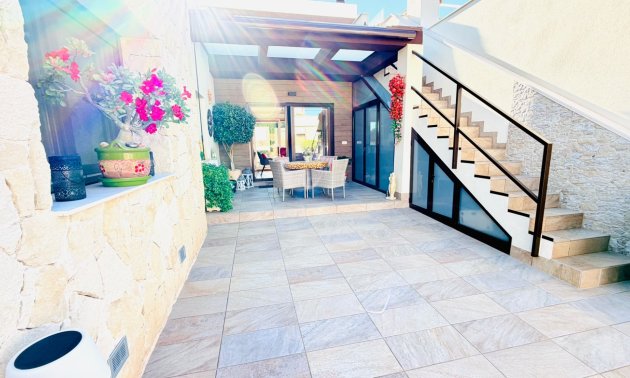 Reventa - Bungalow -
Los Montesinos - La Herrada
