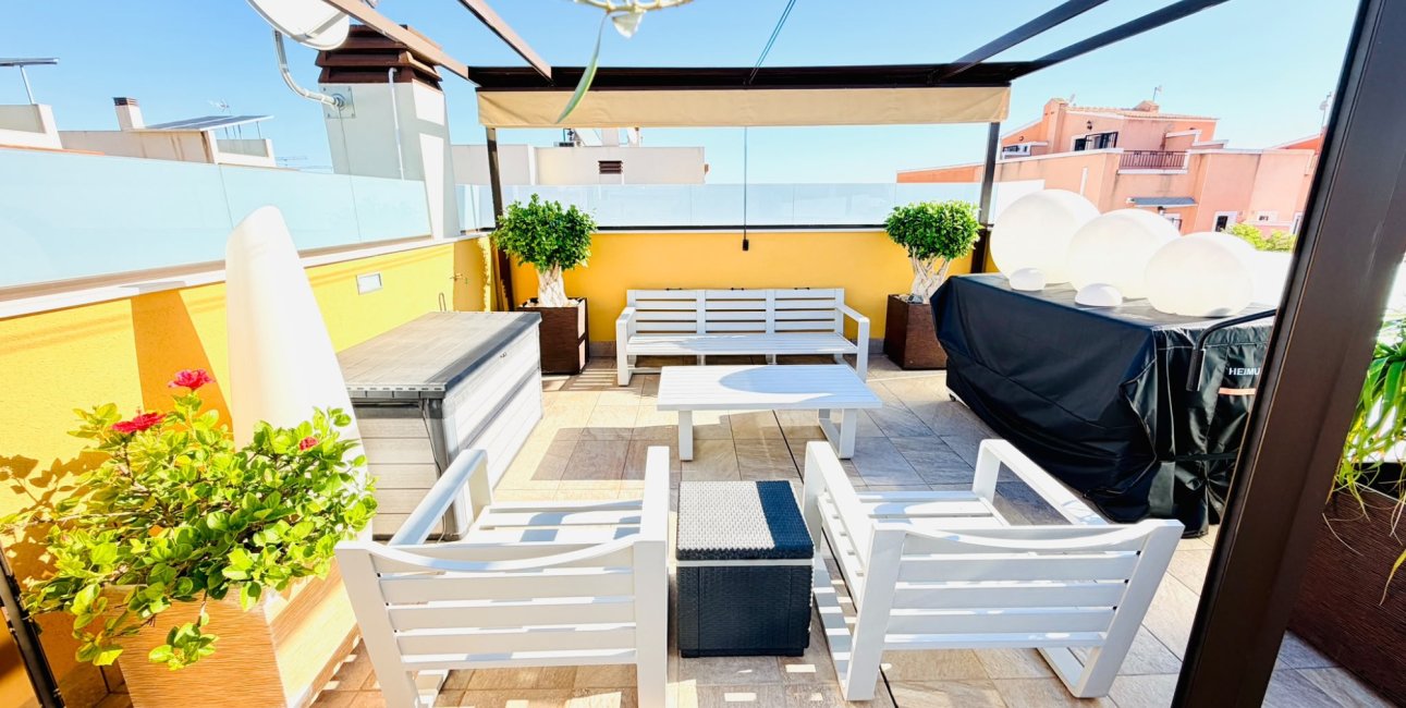 Reventa - Bungalow -
Los Montesinos - La Herrada