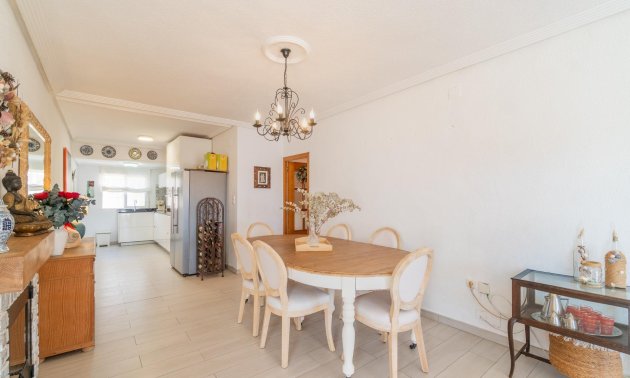 Resale - Villa -
Orihuela Costa - Los Balcones