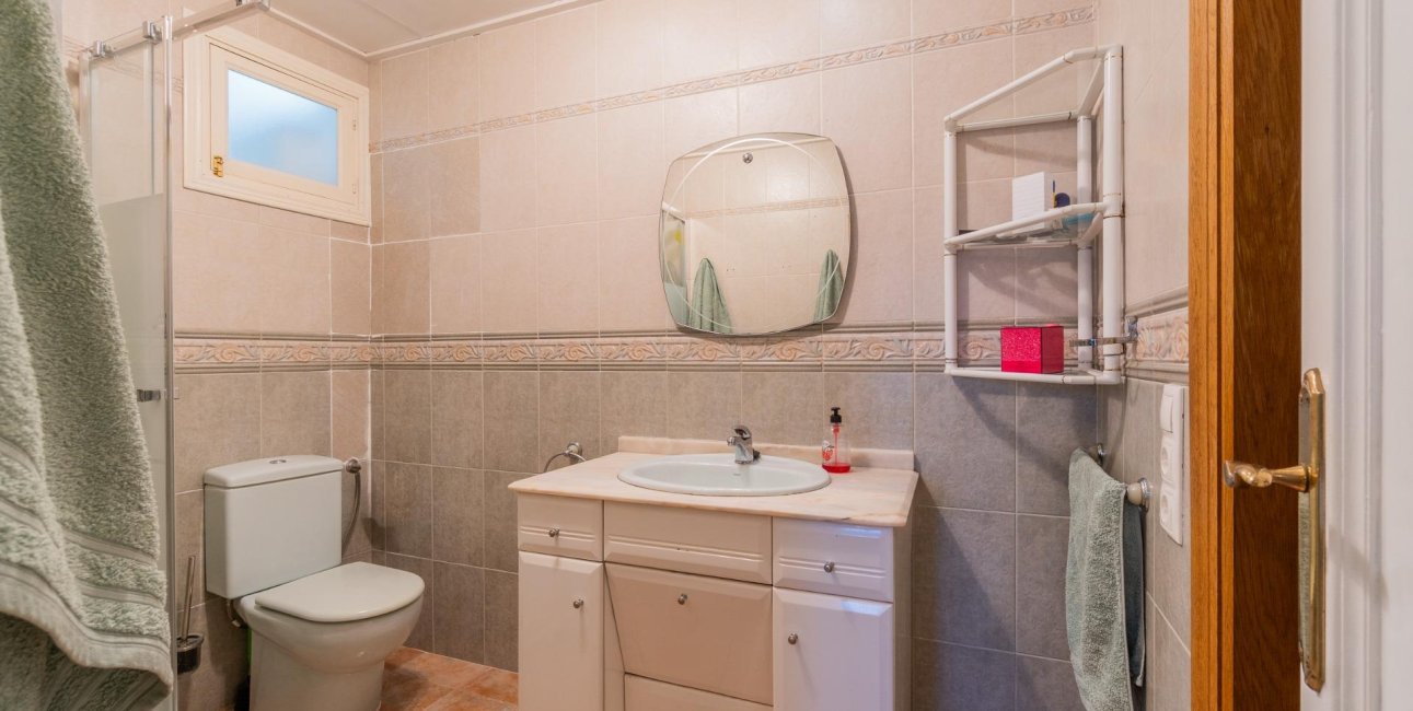Resale - Villa -
Orihuela Costa - Los Balcones