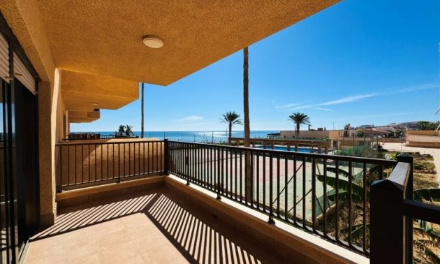 Resale - Apartment / flat -
Torrevieja - Los Europeos
