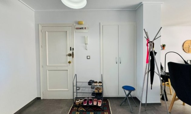 Resale - Apartment / flat -
Torrevieja - Los Europeos