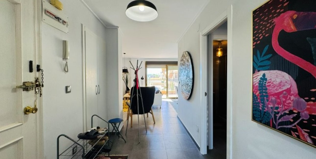 Resale - Apartment / flat -
Torrevieja - Los Europeos