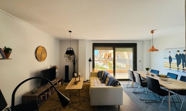 Resale - Apartment / flat -
Torrevieja - Los Europeos