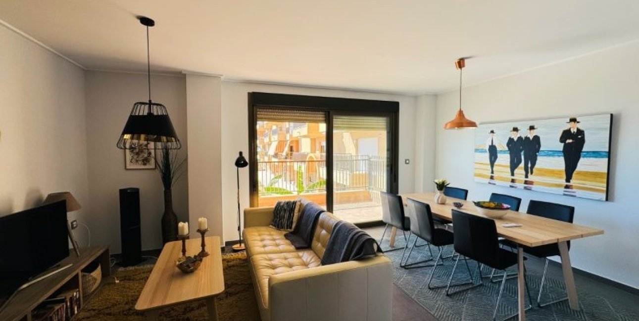 Resale - Apartment / flat -
Torrevieja - Los Europeos