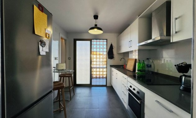 Resale - Apartment / flat -
Torrevieja - Los Europeos