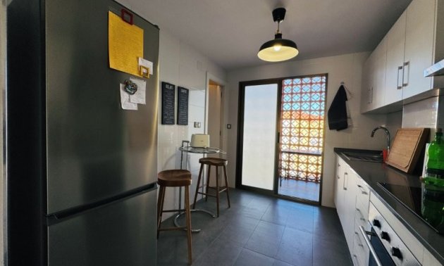 Resale - Apartment / flat -
Torrevieja - Los Europeos