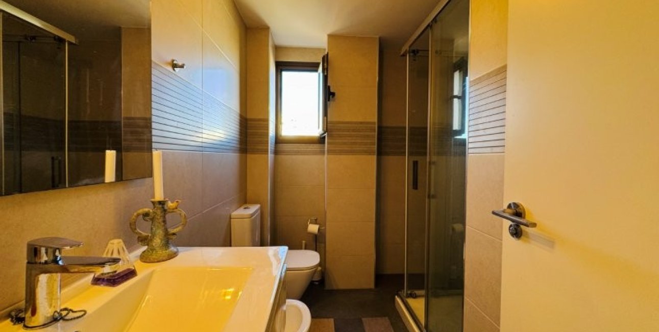 Resale - Apartment / flat -
Torrevieja - Los Europeos