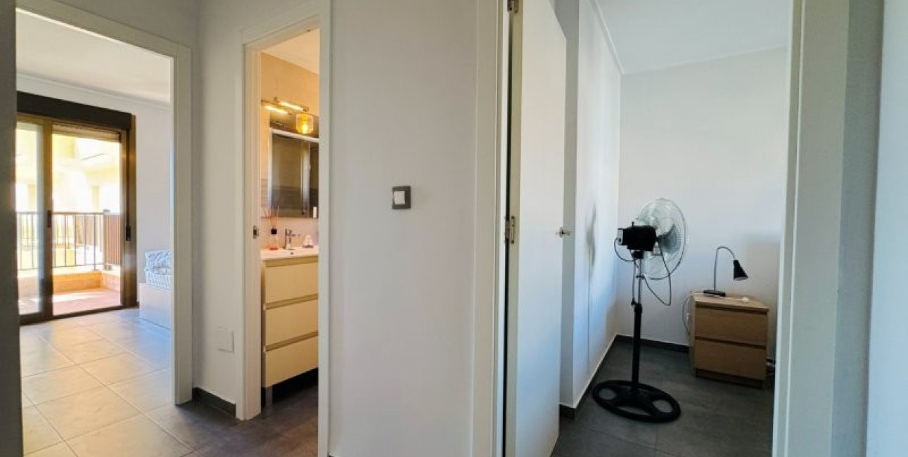 Resale - Apartment / flat -
Torrevieja - Los Europeos