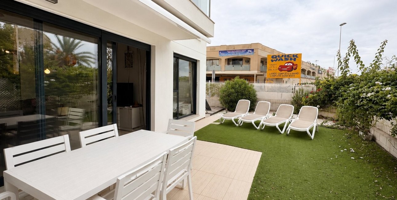 Reventa - Apartamento / piso -
Orihuela Costa - Punta Prima