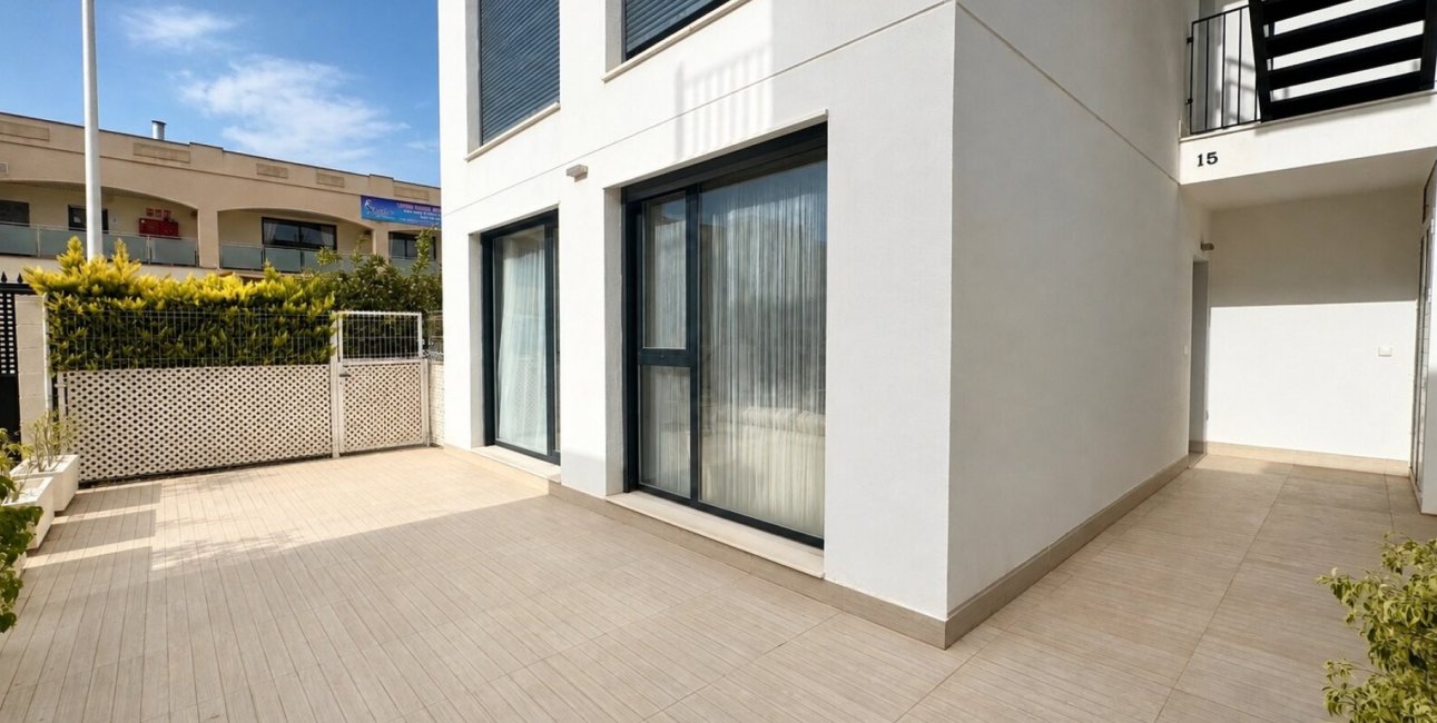 Reventa - Apartamento / piso -
Orihuela Costa - Punta Prima