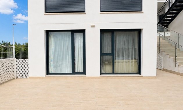 Reventa - Apartamento / piso -
Orihuela Costa - Punta Prima