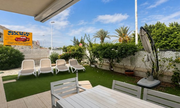 Reventa - Apartamento / piso -
Orihuela Costa - Punta Prima