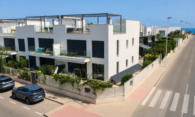 Reventa - Apartamento / piso -
Orihuela Costa - Punta Prima