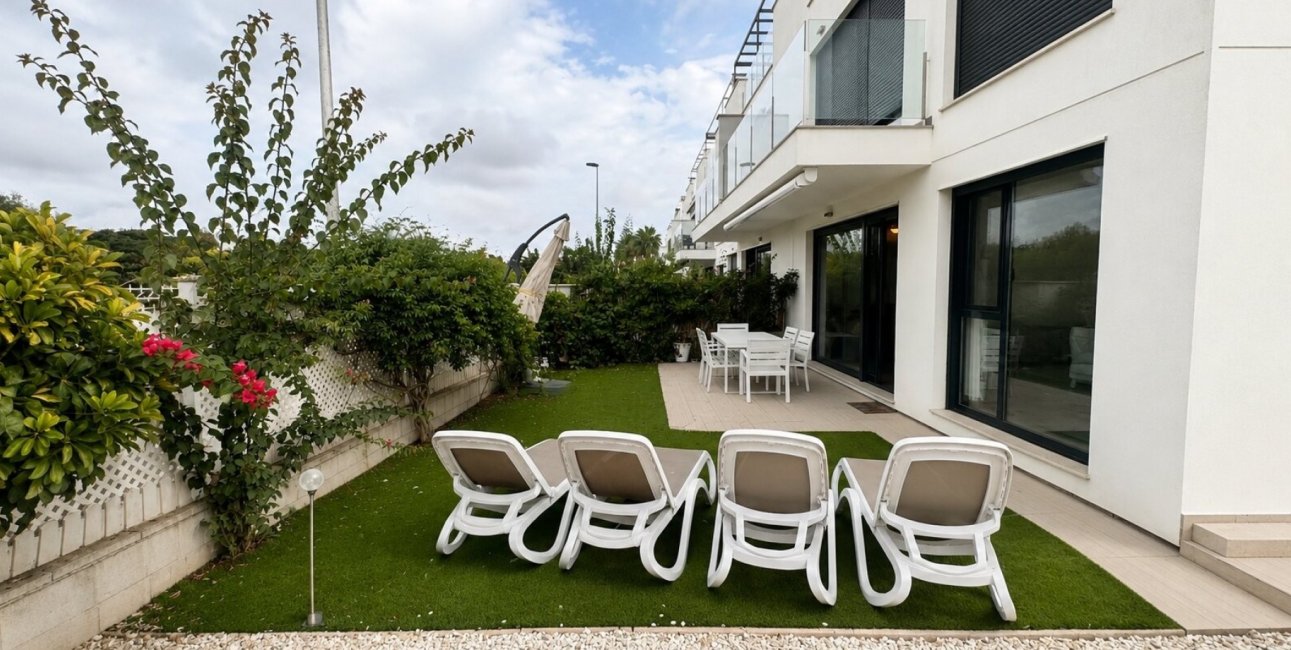 Reventa - Apartamento / piso -
Orihuela Costa - Punta Prima