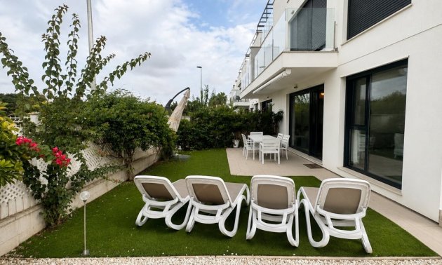 Reventa - Apartamento / piso -
Orihuela Costa - Punta Prima