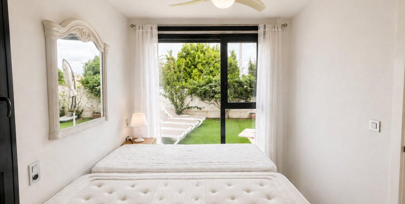 Reventa - Apartamento / piso -
Orihuela Costa - Punta Prima