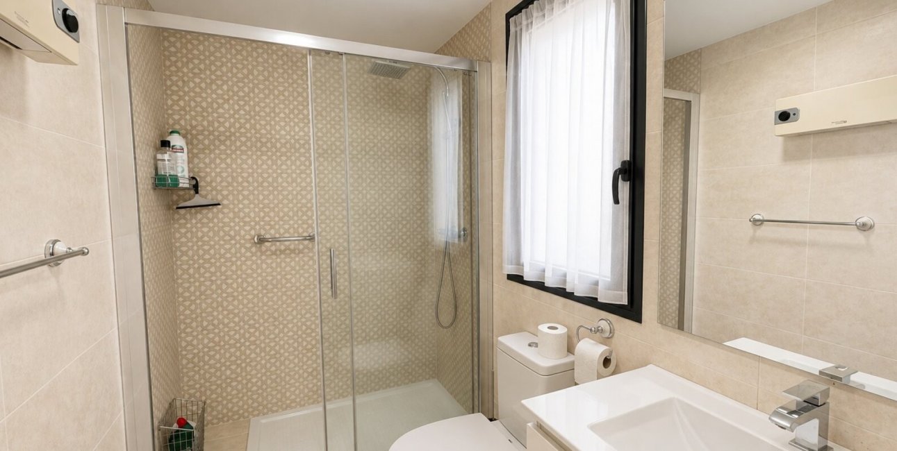 Reventa - Apartamento / piso -
Orihuela Costa - Punta Prima