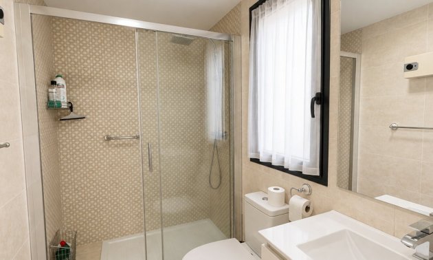 Reventa - Apartamento / piso -
Orihuela Costa - Punta Prima