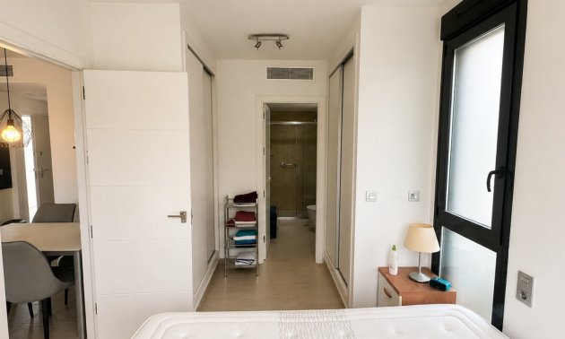 Reventa - Apartamento / piso -
Orihuela Costa - Punta Prima