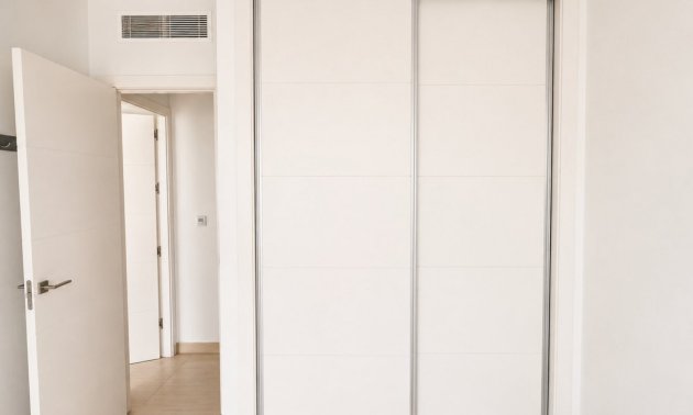 Reventa - Apartamento / piso -
Orihuela Costa - Punta Prima