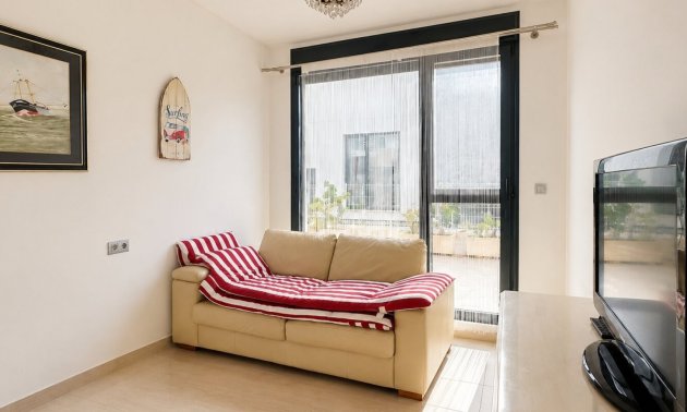Reventa - Apartamento / piso -
Orihuela Costa - Punta Prima