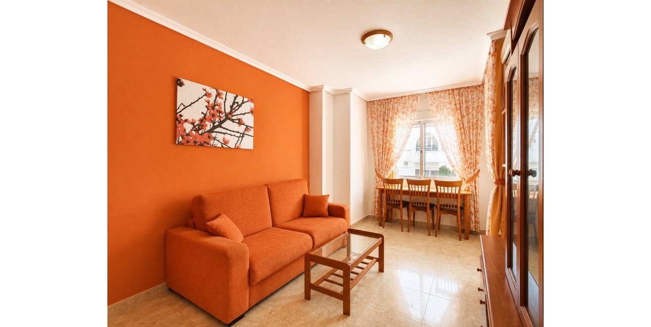 Resale - Apartment / flat -
Torrevieja - Playa Del Cura