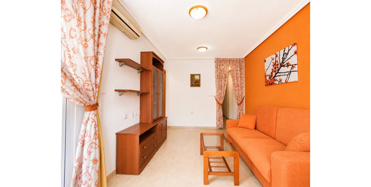 Resale - Apartment / flat -
Torrevieja - Playa Del Cura