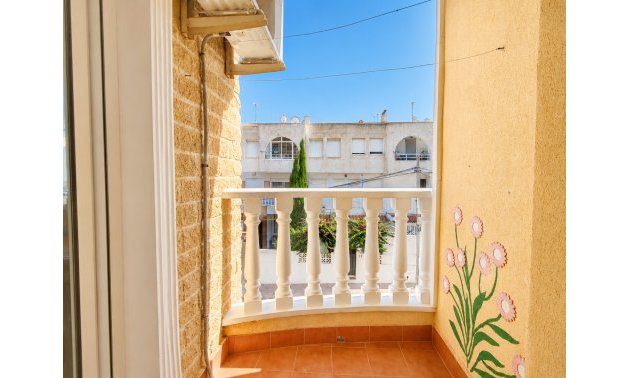 Resale - Apartment / flat -
Torrevieja - Playa Del Cura