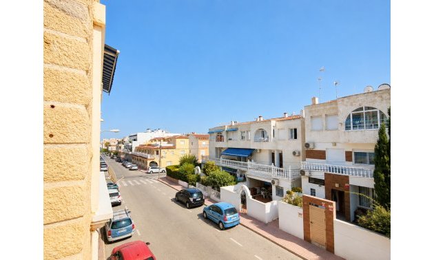 Resale - Apartment / flat -
Torrevieja - Playa Del Cura