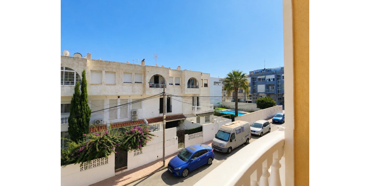 Resale - Apartment / flat -
Torrevieja - Playa Del Cura