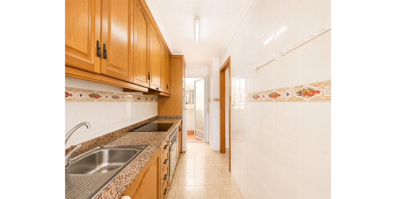 Resale - Apartment / flat -
Torrevieja - Playa Del Cura