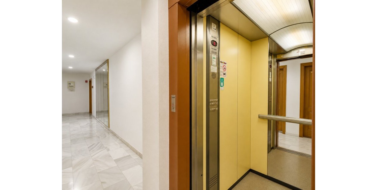 Resale - Apartment / flat -
Torrevieja - Playa Del Cura