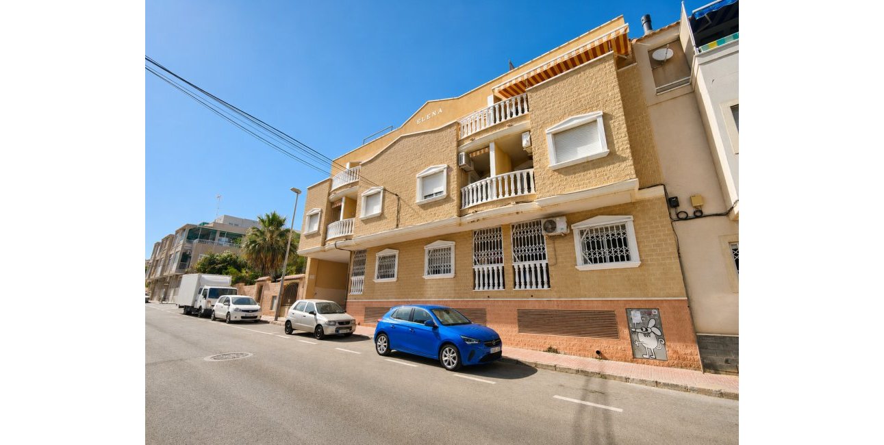 Resale - Apartment / flat -
Torrevieja - Playa Del Cura