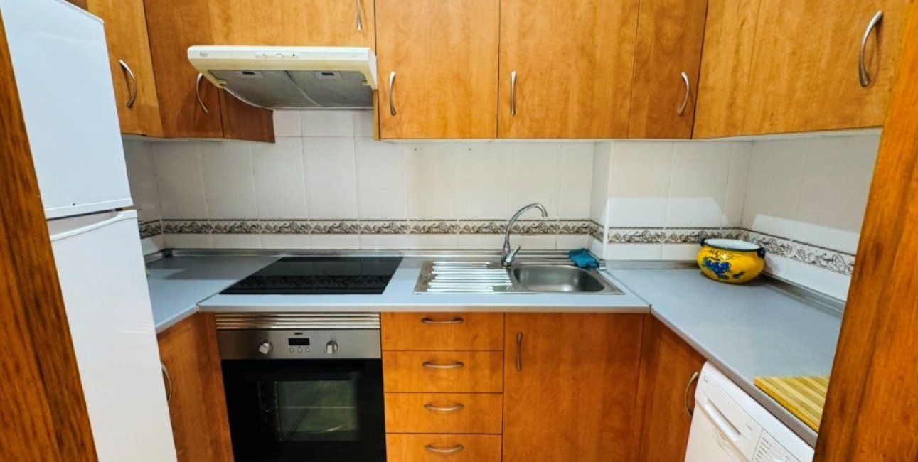 Resale - Apartment / flat -
Torrevieja - La Mata