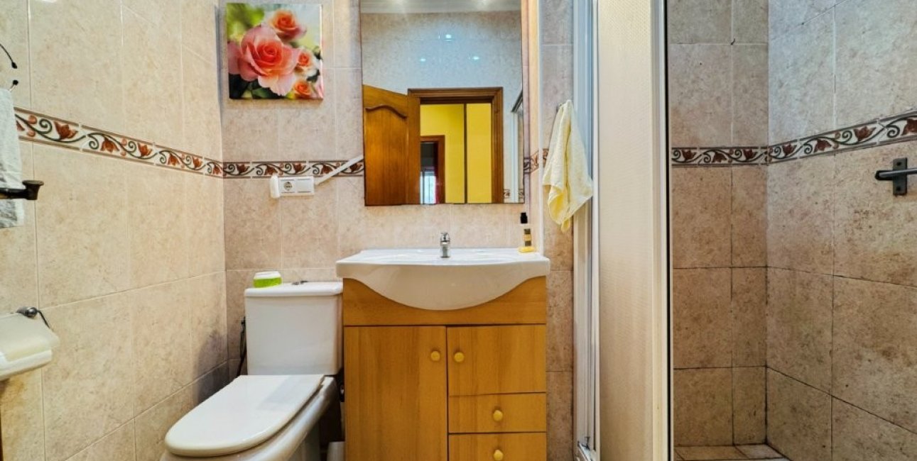 Resale - Apartment / flat -
Torrevieja - La Mata
