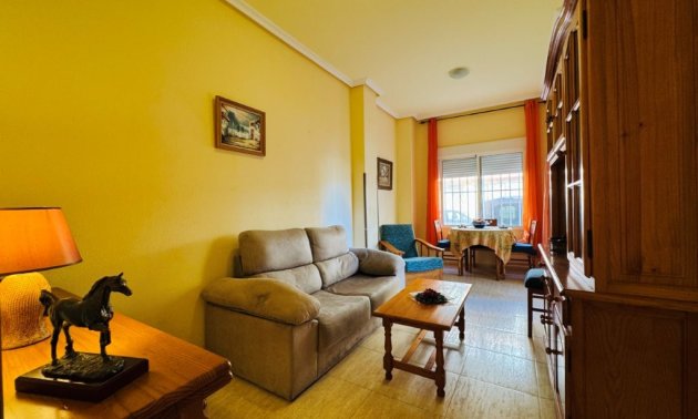 Resale - Apartment / flat -
Torrevieja - La Mata