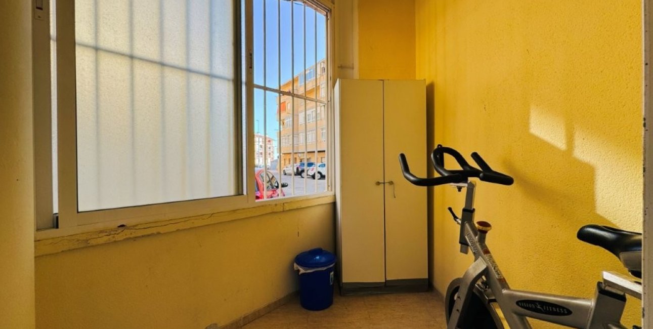 Resale - Apartment / flat -
Torrevieja - La Mata