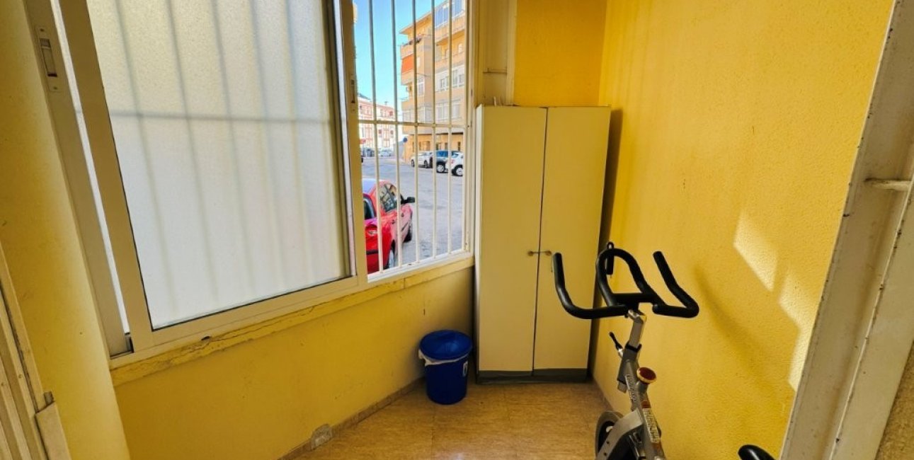 Resale - Apartment / flat -
Torrevieja - La Mata