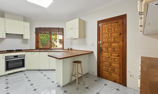 Reventa - Villa -
Orihuela Costa - Campoamor