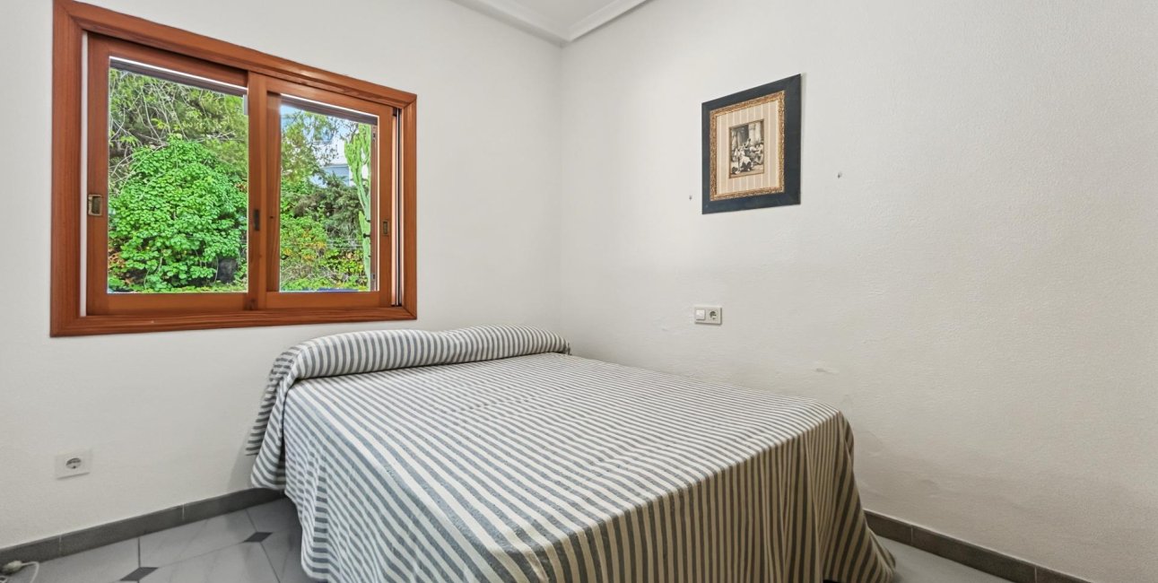 Reventa - Villa -
Orihuela Costa - Campoamor