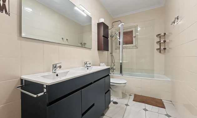 Reventa - Villa -
Orihuela Costa - Campoamor