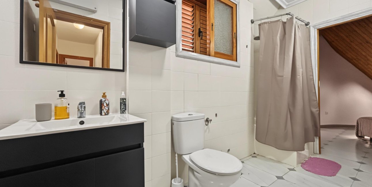 Reventa - Villa -
Orihuela Costa - Campoamor