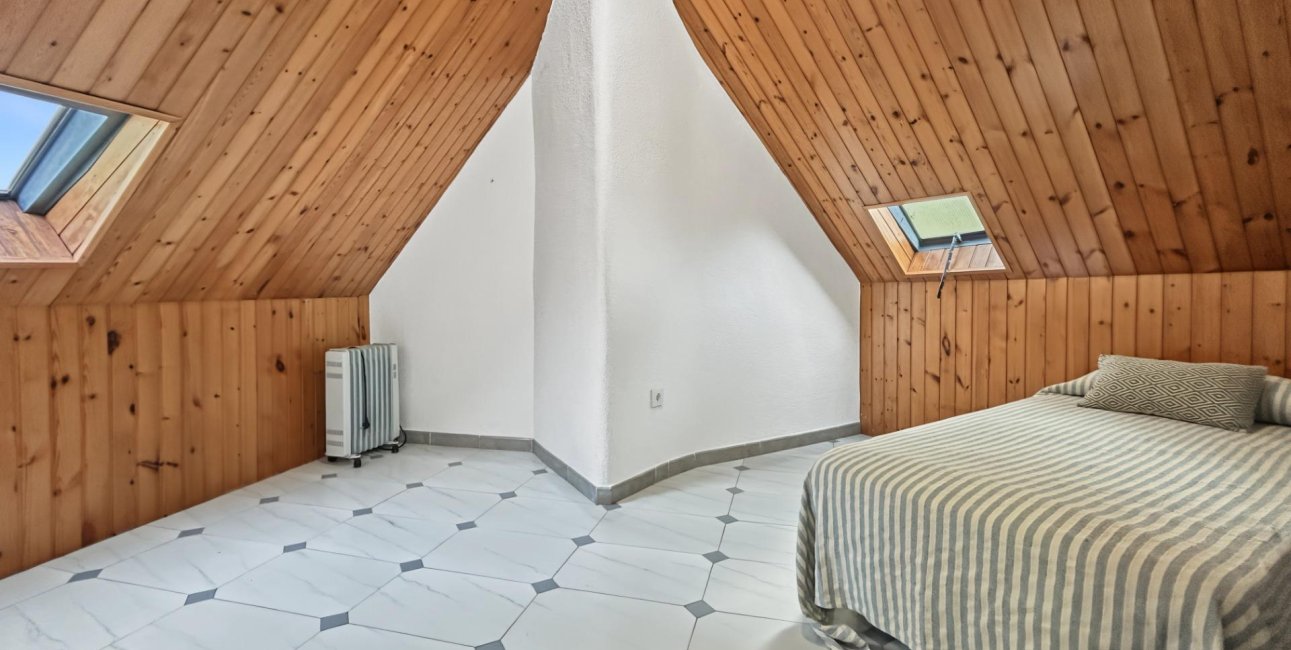 Reventa - Villa -
Orihuela Costa - Campoamor