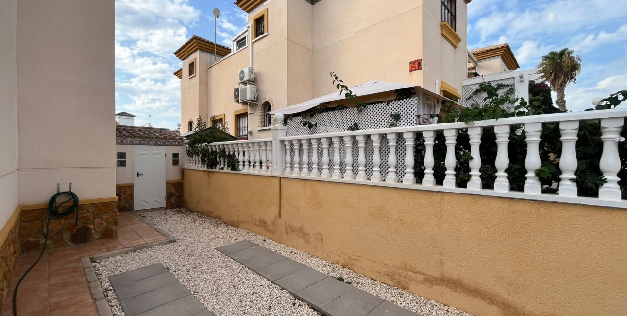 Rynek wtórny - Dom Szeregowy -
Orihuela Costa - Villamartin